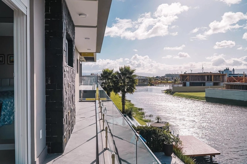 🏡 Sobrado Beira Lago – Condomínio Sense | Atlântida: 22ª foto da galeria de imagens do imóvel