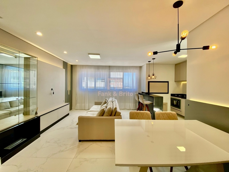 MOBILIADO E DECORADO EM PRÉDIO DE ESQUINA: 4ª foto da galeria de imagens do imóvel