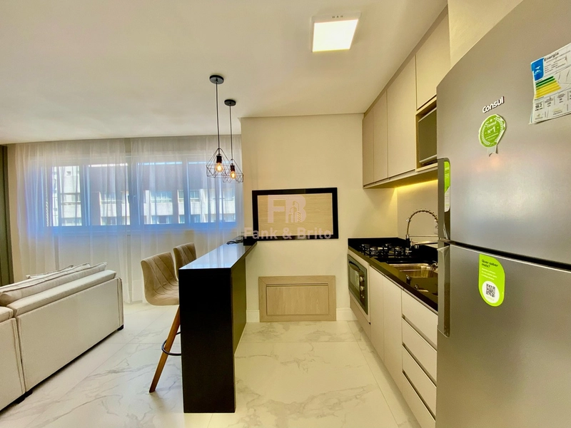 MOBILIADO E DECORADO EM PRÉDIO DE ESQUINA: 5ª foto da galeria de imagens do imóvel