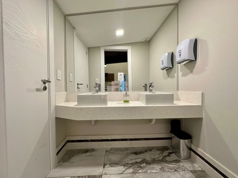 BELO APARTAMENTO A VENDA NO BAIRRO NAVEGANTES, 03 DORMITÓRIOS: 12ª foto da galeria de imagens do imóvel