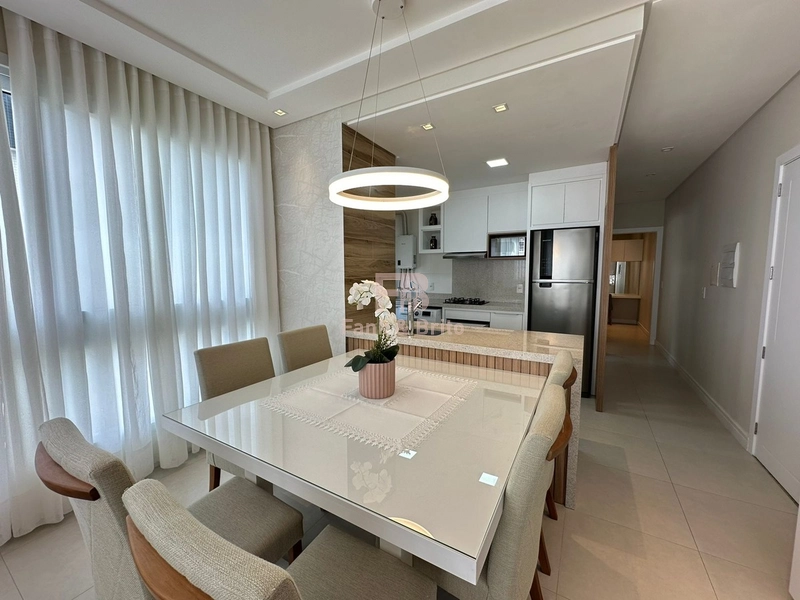 FRENTE AVENIDA, LESTE/NORTE, VISTA MAR, DECORADO.: 2ª foto da galeria de imagens do imóvel