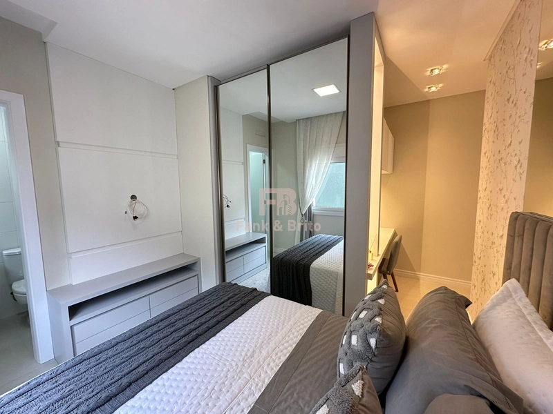 FRENTE AVENIDA, LESTE/NORTE, VISTA MAR, DECORADO.: 13ª foto da galeria de imagens do imóvel