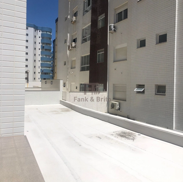 APARTAMENTO DOIS DORMITÓRIOS COM TERRAÇO: 3ª foto da galeria de imagens do imóvel