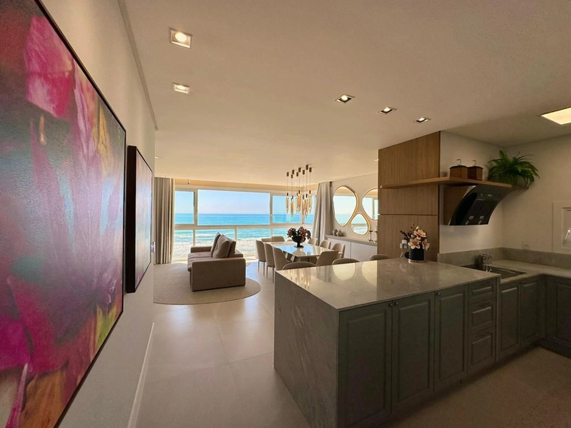 APARTAMENTO À VENDA EM CAPÃO DA CANOA!⁣ DE FRENTE PARA O MAR  ALTO PADRÃO, INFRAESTRUTURA.: 3ª foto da galeria de imagens do imóvel