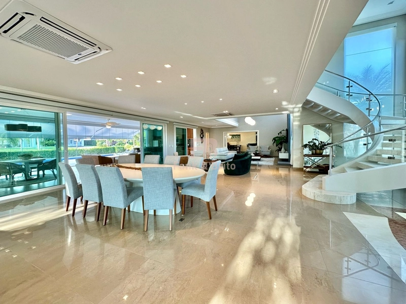 SOBRADO A VENDA EM CONDOMÍNIO FECHADO: 4ª foto da galeria de imagens do imóvel