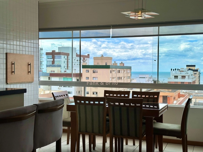 3 QUADRAS DO MAR, JUNTO A PRAÇA, SUPERMERCADOS E FARMÁCIAS!: 1ª foto da galeria de imagens do imóvel