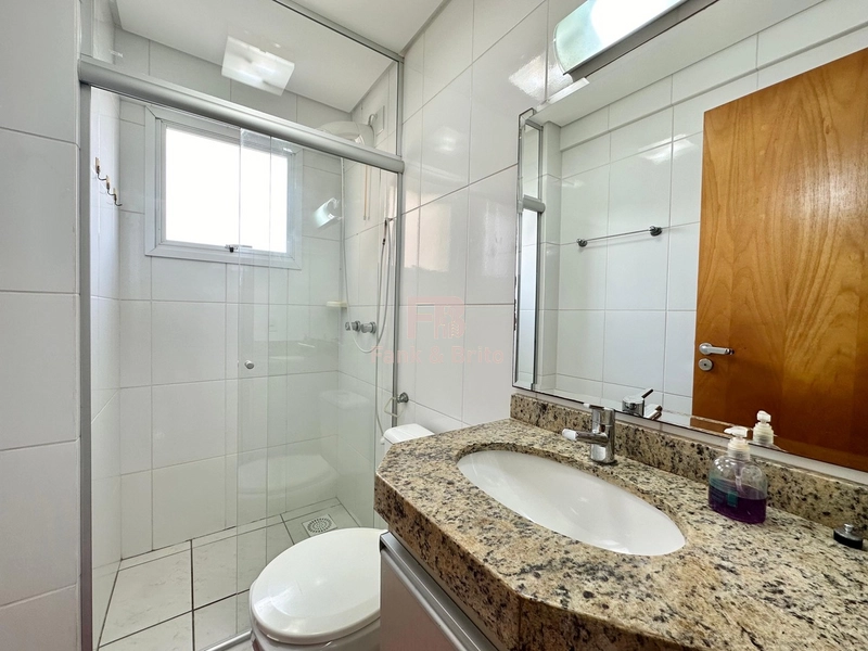 3 QUADRAS DO MAR, JUNTO A PRAÇA, SUPERMERCADOS E FARMÁCIAS!: 13ª foto da galeria de imagens do imóvel