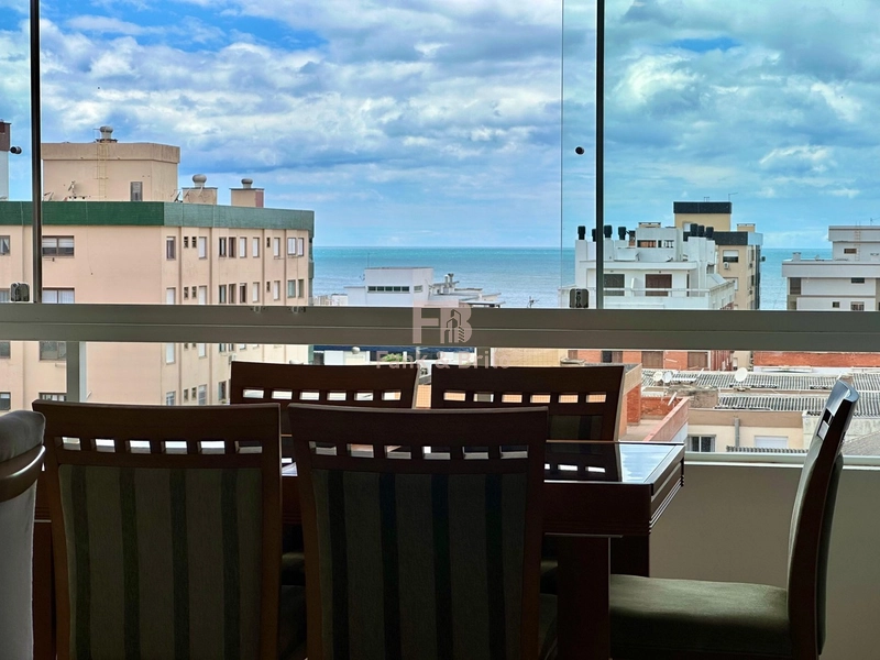 3 QUADRAS DO MAR, JUNTO A PRAÇA, SUPERMERCADOS E FARMÁCIAS!: 5ª foto da galeria de imagens do imóvel