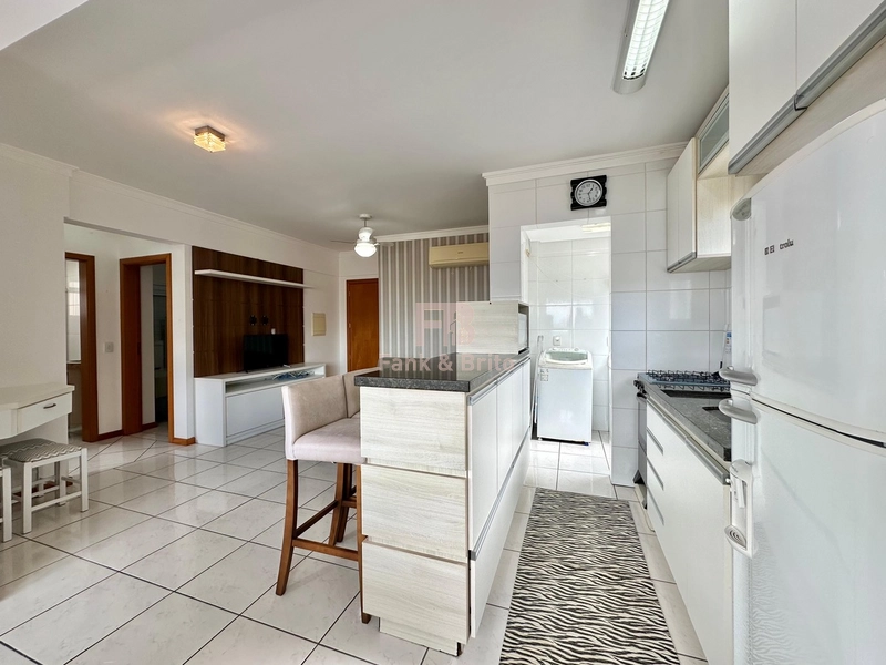 3 QUADRAS DO MAR, JUNTO A PRAÇA, SUPERMERCADOS E FARMÁCIAS!: 7ª foto da galeria de imagens do imóvel