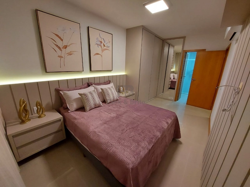 VENDE APARTAMENTO DE FRENTE MOBILIADO POUCOS METROS DO MAR: 3ª foto da galeria de imagens do imóvel