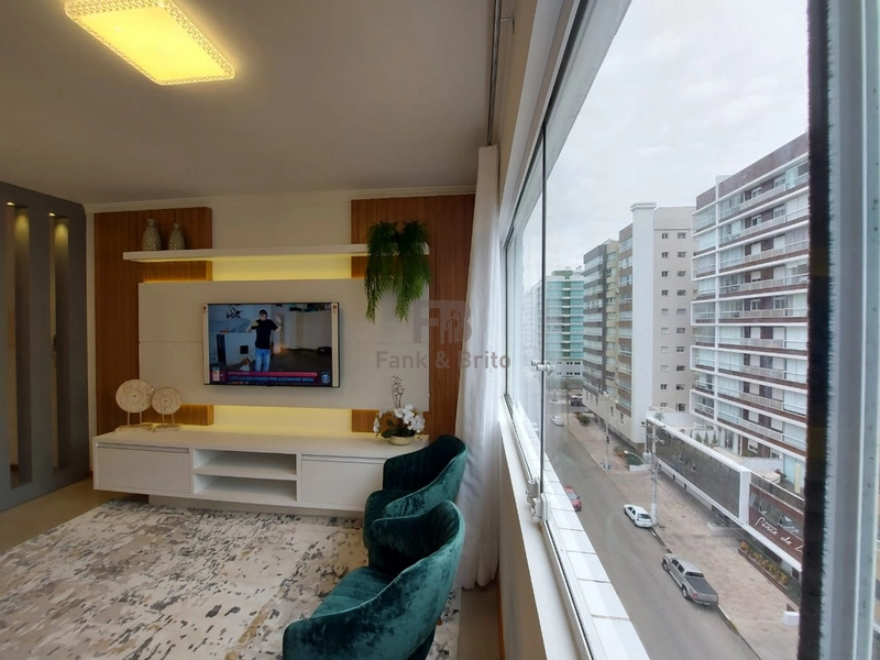 VENDE APARTAMENTO DE FRENTE MOBILIADO POUCOS METROS DO MAR: 11ª foto da galeria de imagens do imóvel
