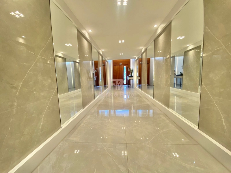 MOBILIADO E DECORADO, VISTA LIBERADA, ALTO PADRÃO.: 20ª foto da galeria de imagens do imóvel