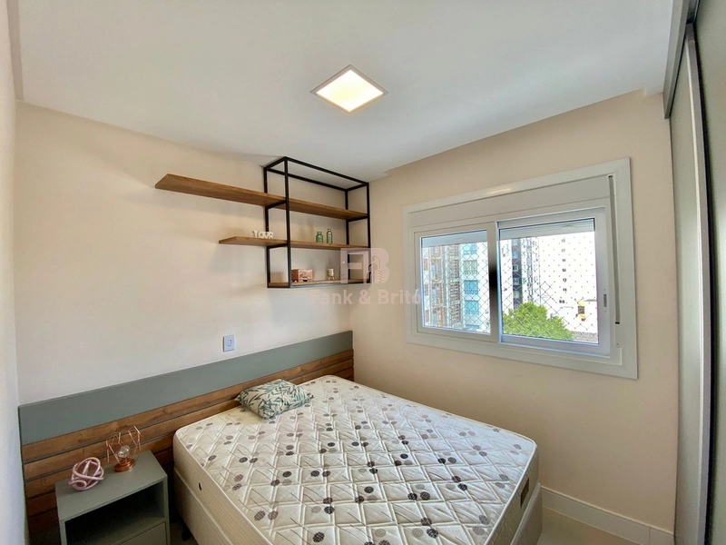 MOBILIADO E DECORADO, VISTA LIBERADA, ALTO PADRÃO.: 11ª foto da galeria de imagens do imóvel