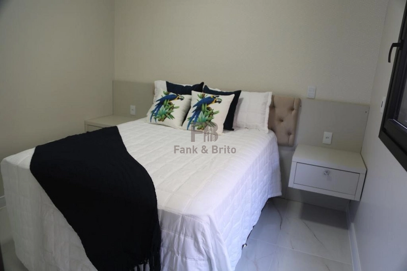 Sobrado beira Lago contemporâneo e luxuoso: 36ª foto da galeria de imagens do imóvel