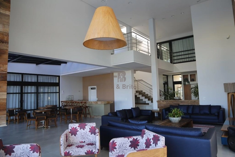 Sobrado beira Lago contemporâneo e luxuoso: 1ª foto da galeria de imagens do imóvel