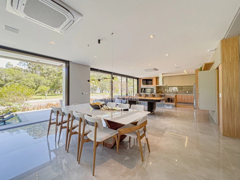 Sobrado moderno: 33ª foto da galeria de imagens do imóvel