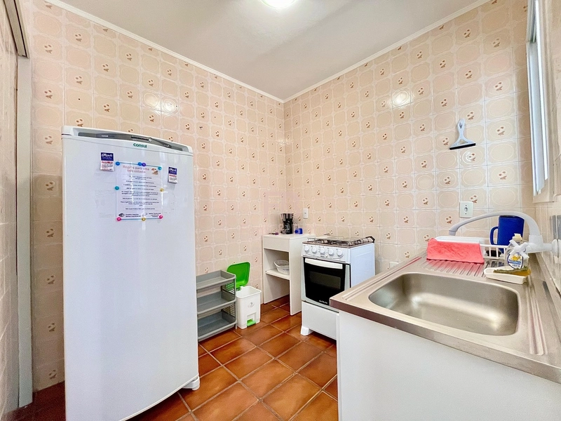 No Centro de Capão, 1 quadra do mar pertinho da praça: 5ª foto da galeria de imagens do imóvel