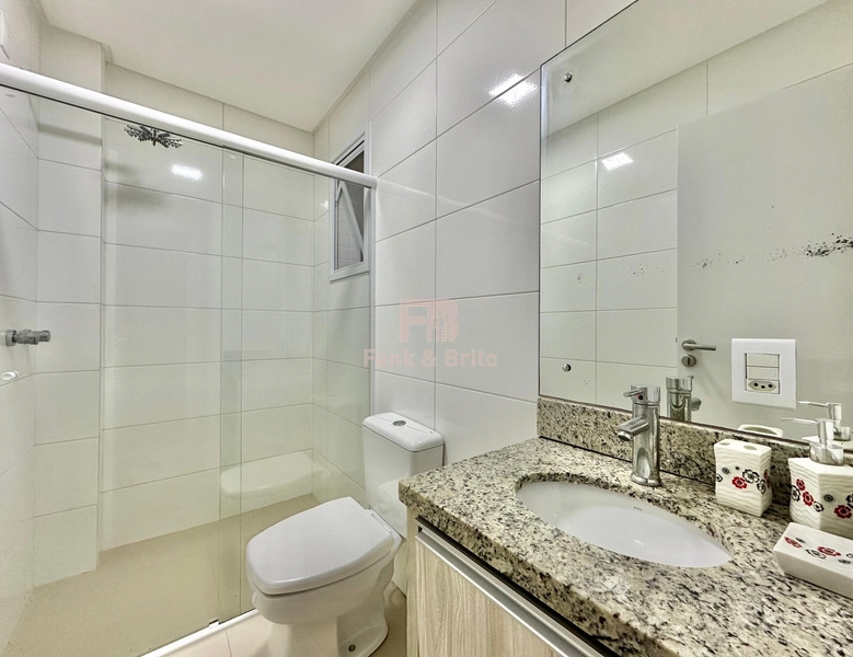 Dois dormitórios de frente para Praça Israelita.: 13ª foto da galeria de imagens do imóvel