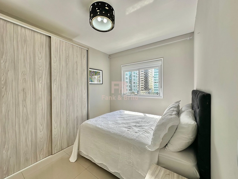 Dois dormitórios de frente para Praça Israelita.: 15ª foto da galeria de imagens do imóvel