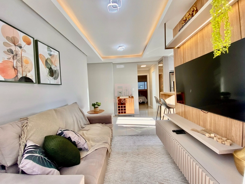 APARTAMENTO MOBILIADO E DECORADO COM TERRAÇO LATERAL: 12ª foto da galeria de imagens do imóvel