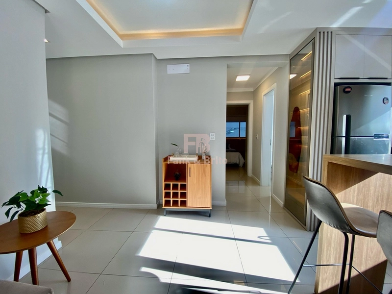 APARTAMENTO MOBILIADO E DECORADO COM TERRAÇO LATERAL: 25ª foto da galeria de imagens do imóvel