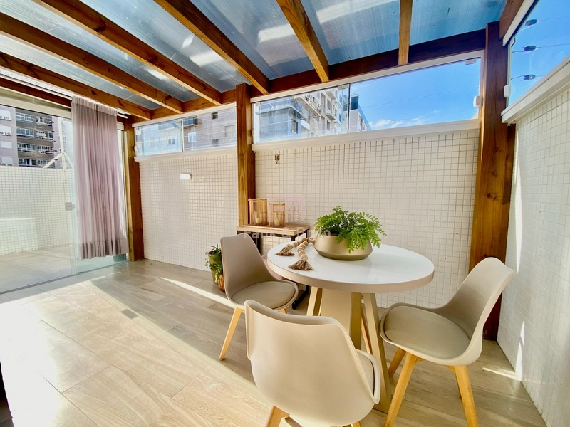 APARTAMENTO MOBILIADO E DECORADO COM TERRAÇO LATERAL: 16ª foto da galeria de imagens do imóvel