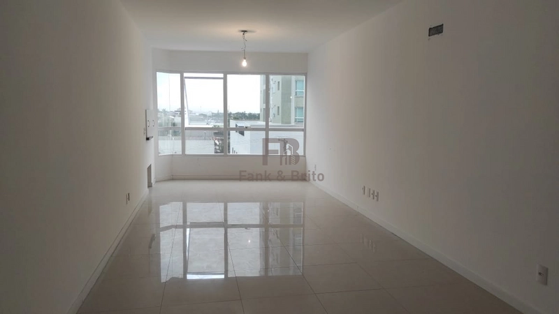 2 DORMITÓRIOS DE FRENTE PRA AVENIDA, NORTE! COM INFRA! APENAS 470 MIL!: 2ª foto da galeria de imagens do imóvel