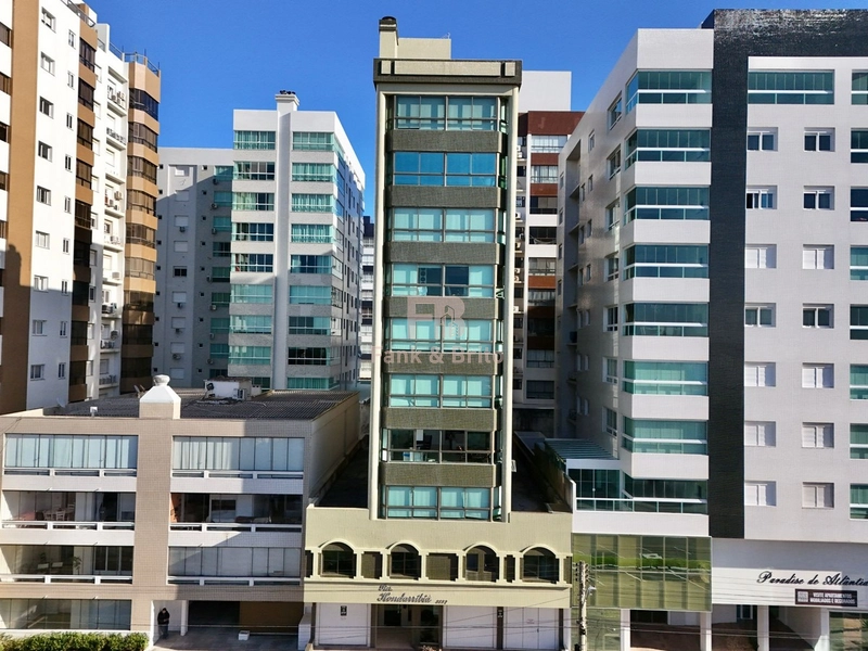 APARTAMENTO À VENDA FRENTE PARA PRAÇA, PÉ NA AREIA.: 23ª foto da galeria de imagens do imóvel