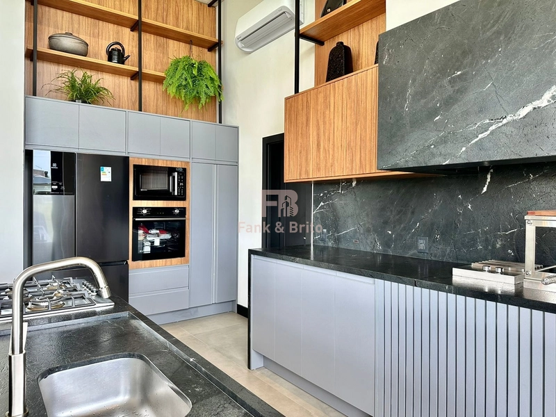 CASA BEIRA LAGO A VENDA EM CONDOMINIO FECHADA: 14ª foto da galeria de imagens do imóvel