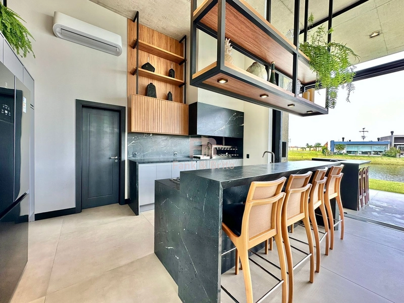 CASA BEIRA LAGO A VENDA EM CONDOMINIO FECHADA: 21ª foto da galeria de imagens do imóvel