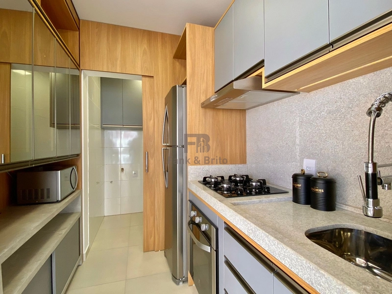 VENDE APARTAMENTO BEM LOCALIZADO AOS PÉS DA PRAÇA DO RAUL: 3ª foto da galeria de imagens do imóvel