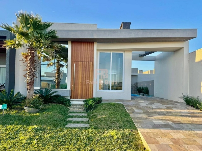 Casa dos sonhos em Capão da Canoa!: 1ª foto da galeria de imagens do imóvel