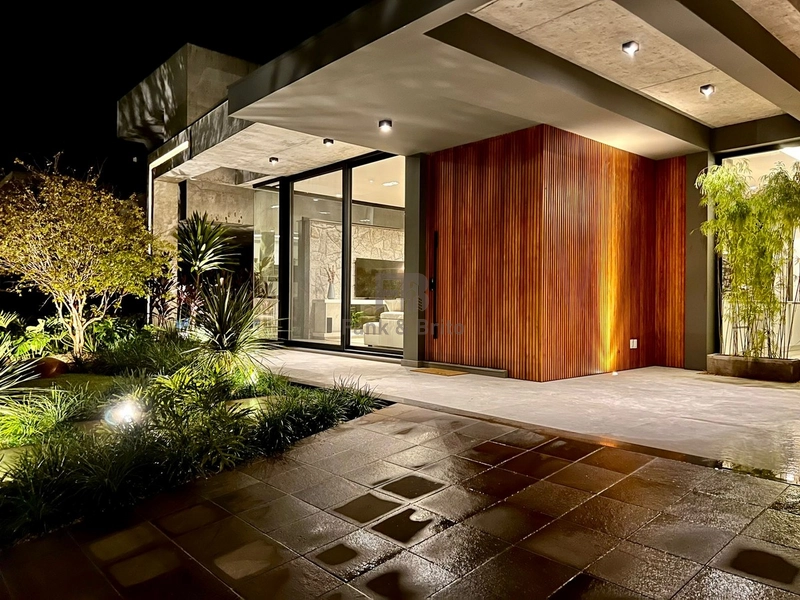 CASA A VENDA NO CONDOMINIO VELAS DA MARINA: 3ª foto da galeria de imagens do imóvel