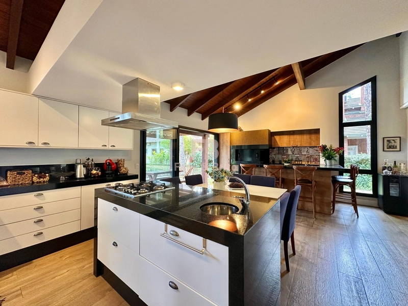 SOBRADO CONDOMÍNIO CARMEL: 6ª foto da galeria de imagens do imóvel