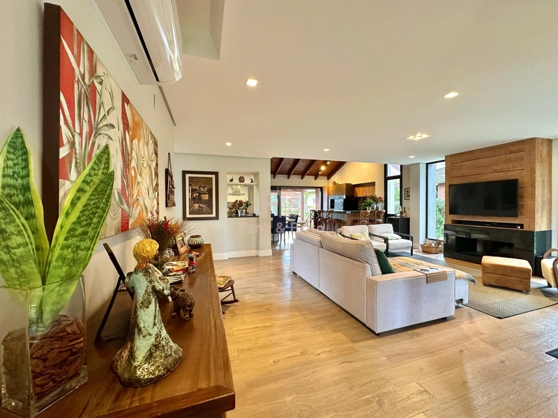 SOBRADO CONDOMÍNIO CARMEL: 2ª foto da galeria de imagens do imóvel