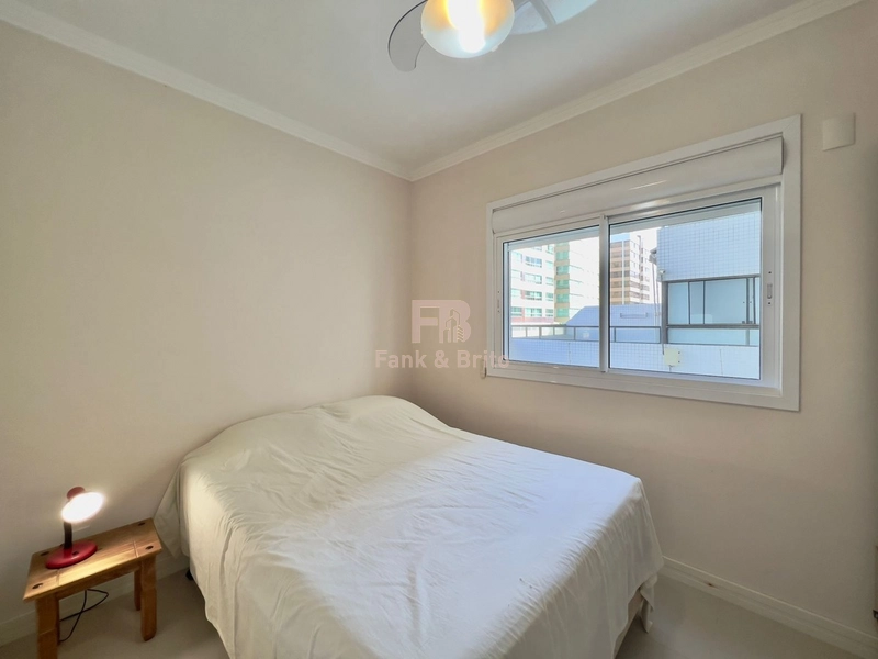 FINO APARTAMENTO, BAIRRO NAVEGANTES, 50 METROS DO MAR.: 3ª foto da galeria de imagens do imóvel