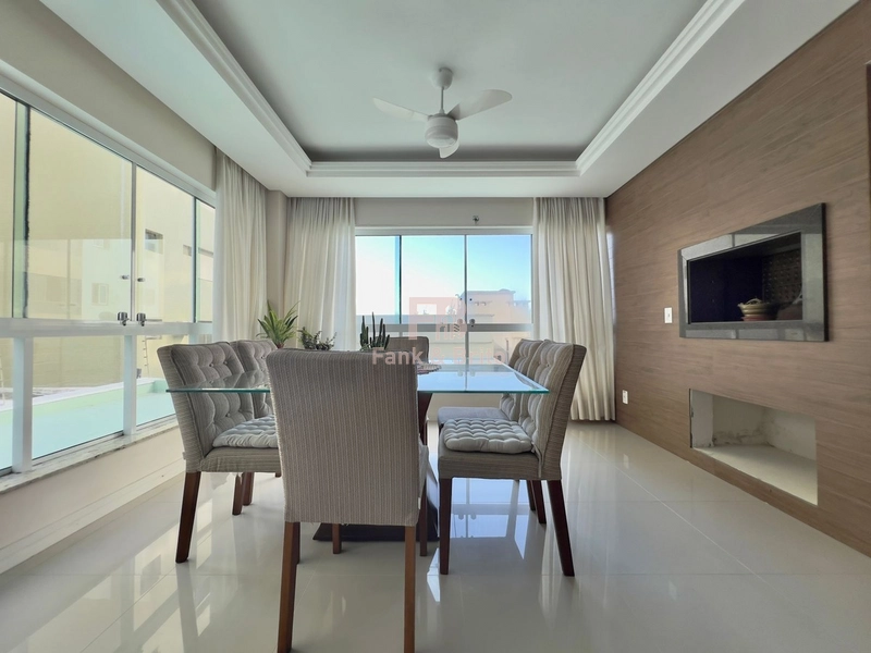 FINO APARTAMENTO, BAIRRO NAVEGANTES, 50 METROS DO MAR.: 10ª foto da galeria de imagens do imóvel