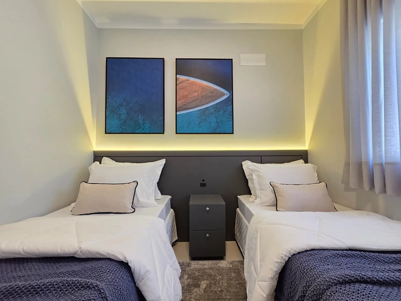 Mobiliado e decorado na Zona Nova.: 25ª foto da galeria de imagens do imóvel