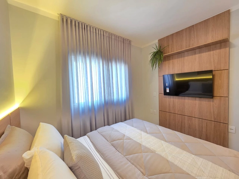 Mobiliado e decorado na Zona Nova.: 16ª foto da galeria de imagens do imóvel