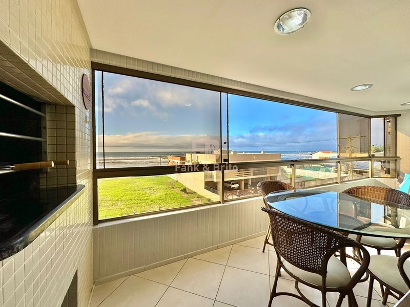 VISTA ETERNA PARA O MAR: 3ª foto da galeria de imagens do imóvel