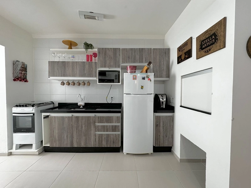 VENDE APARTAMENTO UMA QUADRA DO MAR NO BAIRRO QUE MAIS CRESCE EM CAPÃO: 7ª foto da galeria de imagens do imóvel