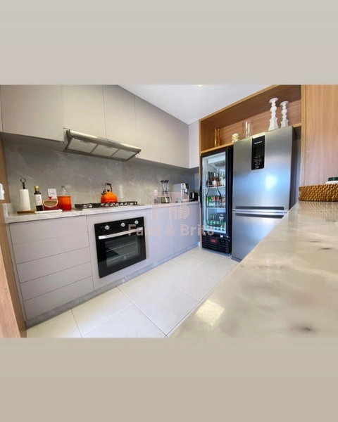 Sobrado Mobiliado com Piscina em Condomínio: 12ª foto da galeria de imagens do imóvel