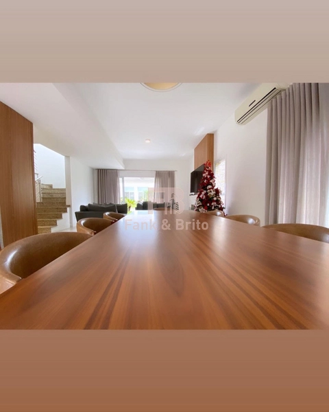 Sobrado Mobiliado com Piscina em Condomínio: 5ª foto da galeria de imagens do imóvel