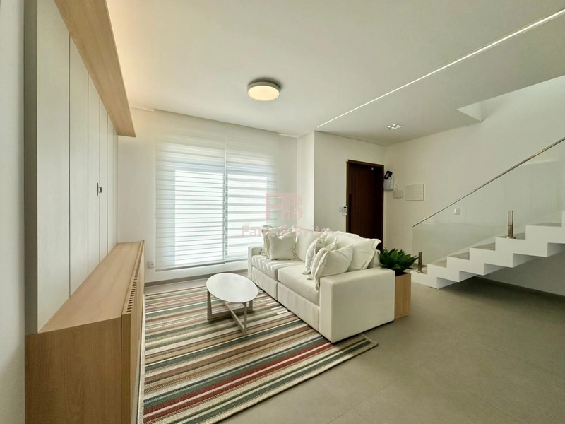 SOBRADO À VENDA EM CAPÃO DA CANOA PRONTO PARA USO JUNTO AO MAR: 7ª foto da galeria de imagens do imóvel