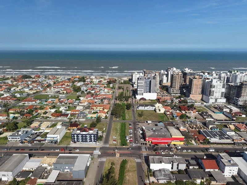 SOBRADO À VENDA EM CAPÃO DA CANOA PRONTO PARA USO JUNTO AO MAR: 29ª foto da galeria de imagens do imóvel