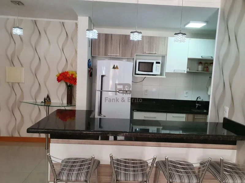 CASA SUSPENSA, DE FRENTE PARA LINDA PRAÇA!: 21ª foto da galeria de imagens do imóvel