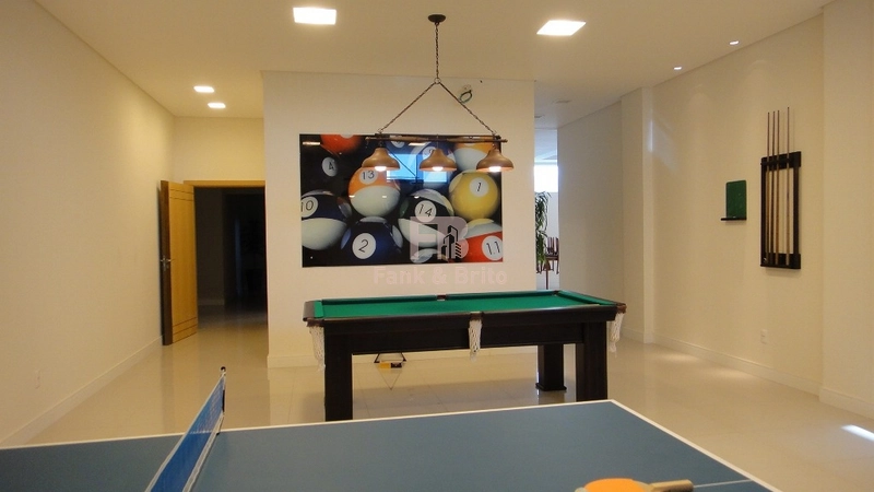 CASA SUSPENSA, DE FRENTE PARA LINDA PRAÇA!: 10ª foto da galeria de imagens do imóvel