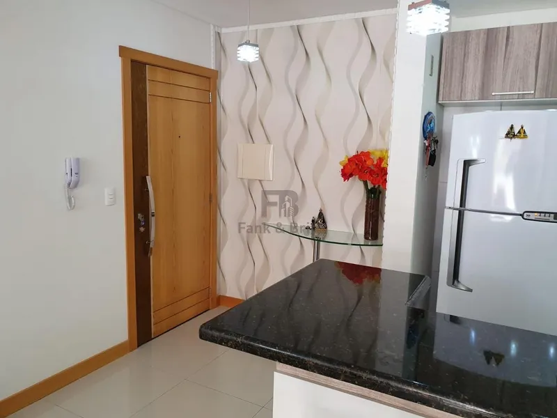 CASA SUSPENSA, DE FRENTE PARA LINDA PRAÇA!: 19ª foto da galeria de imagens do imóvel