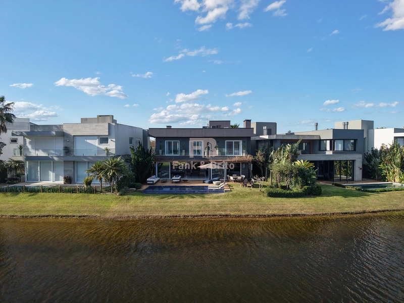 Sobrado no Enseada Lagos de Xangri-Lá.: 3ª foto da galeria de imagens do imóvel