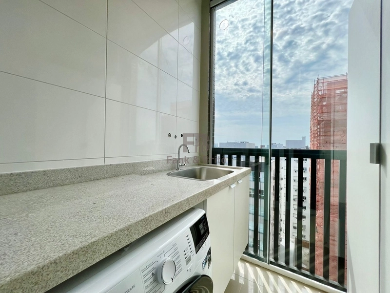 APARTAMENTO DOIS DORMITÓRIOS DE FRENTE NO BAIRRO NAVEGANTES: 11ª foto da galeria de imagens do imóvel